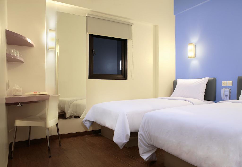 Amaris Hotel Sunset Road - Bali Kuta Lombok Esterno foto